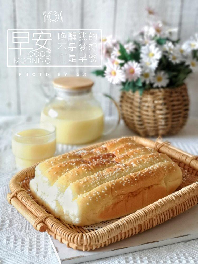 会拉丝排包——这是面包中最基础的面团的做法