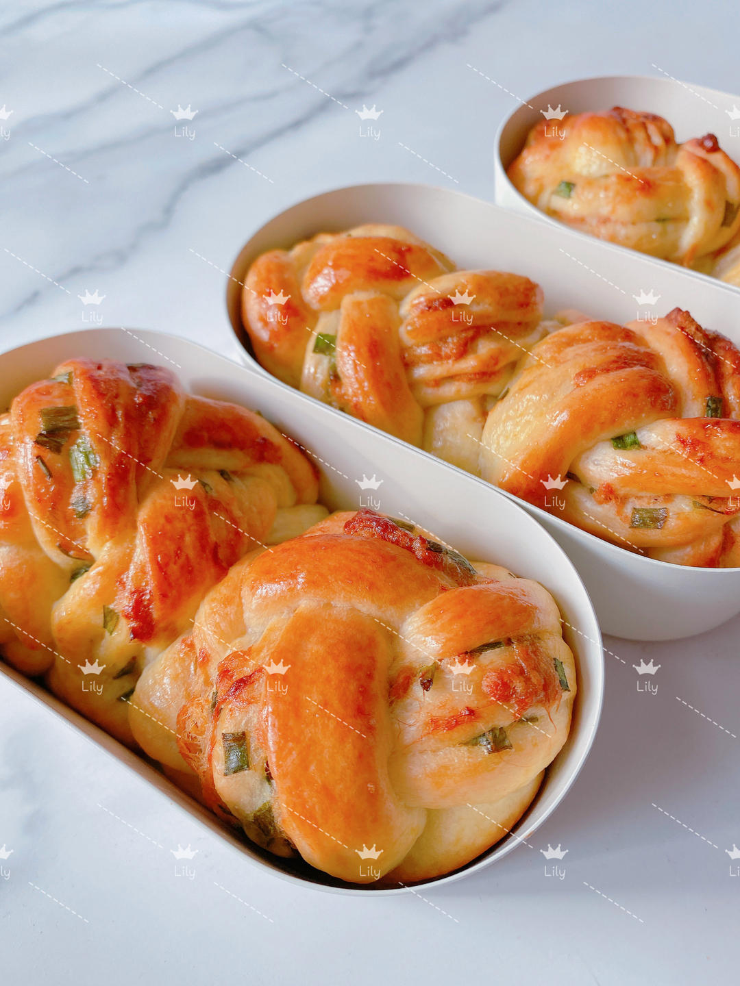 香葱肉松mini小吐司