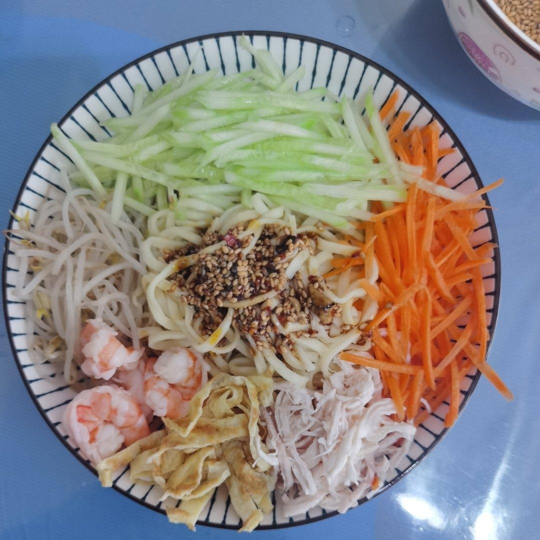 鸡丝凉面 好吃不胖