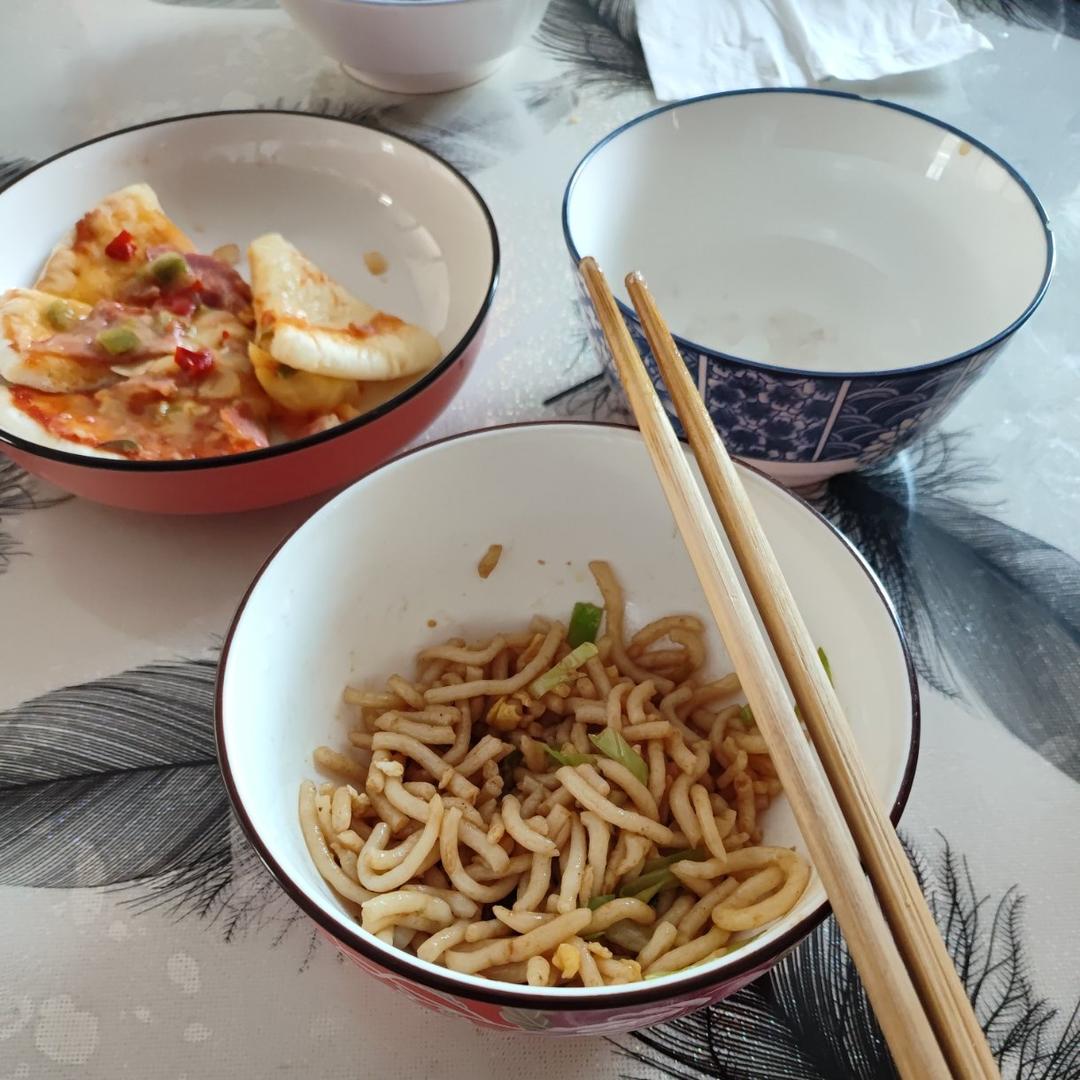 🍜最简单最好吃的家常炒面