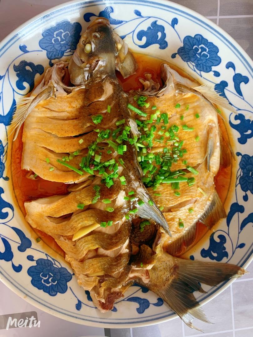 清蒸武昌鱼
