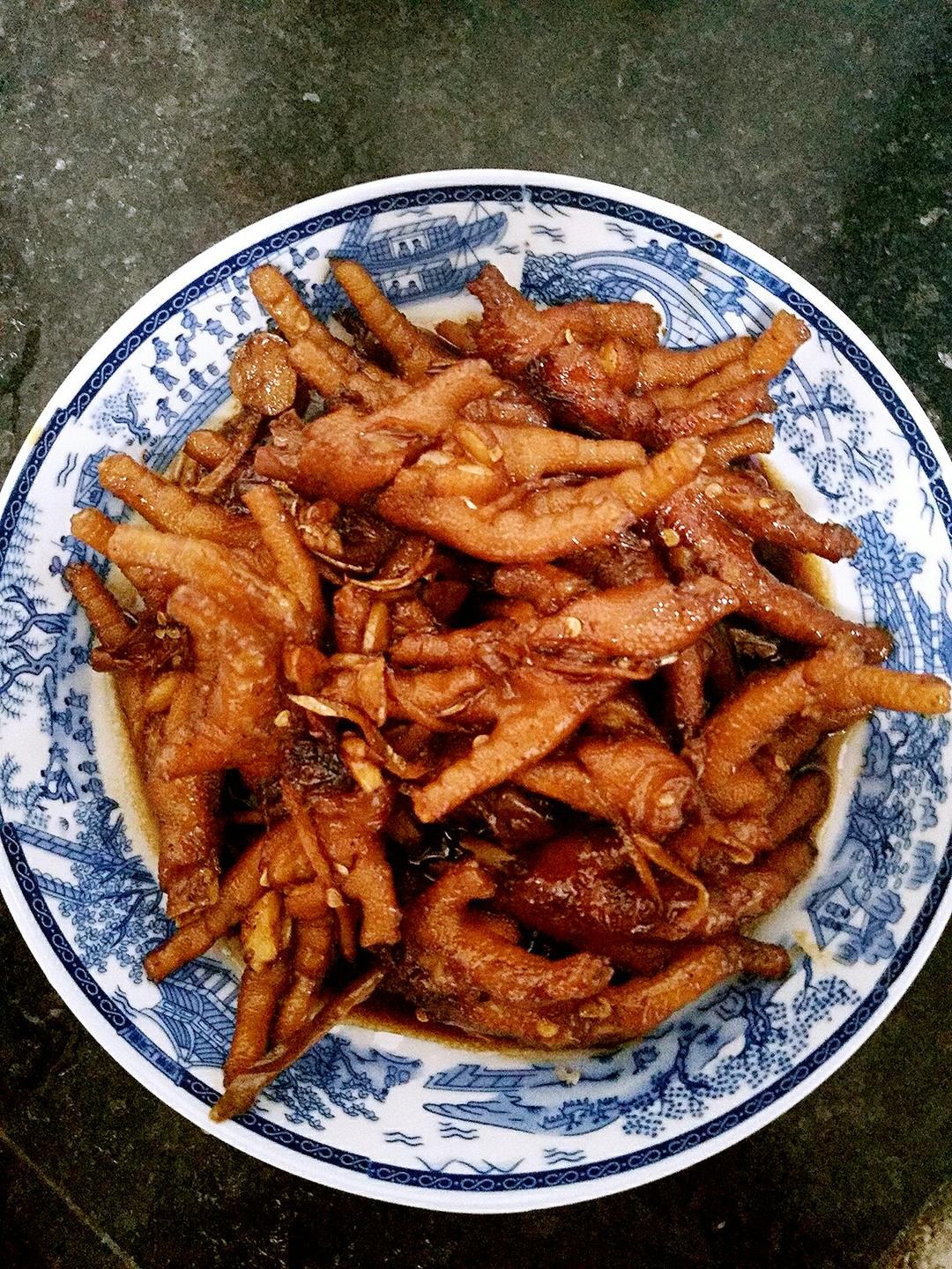 香辣烧鸡爪