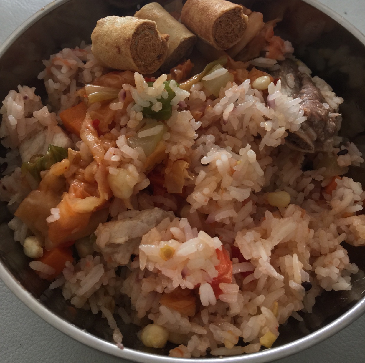 一只番茄饭