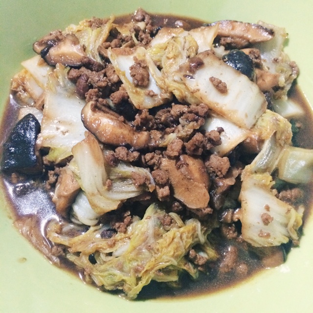 娃娃菜炒香菇
