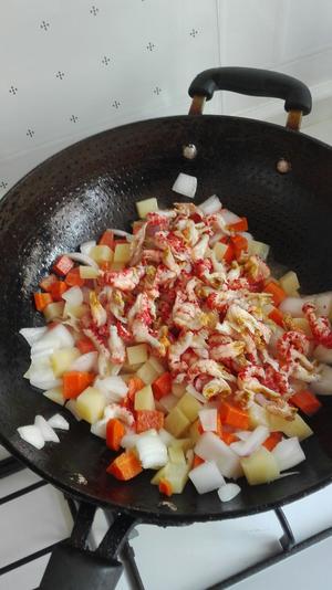 咖喱龙虾盖浇饭的做法 步骤5
