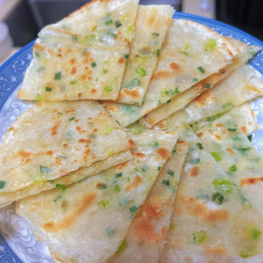 葱油饼（饺子皮版）