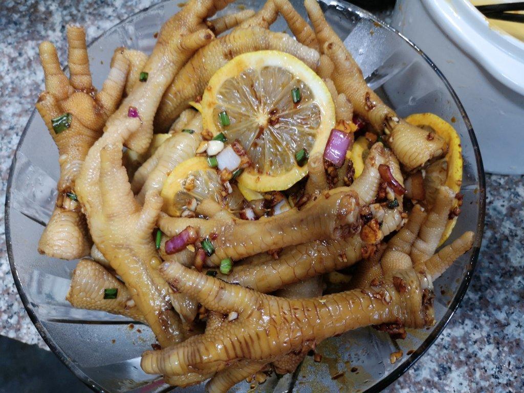 【柠檬酸辣鸡爪】自制超级无敌美味的网红鸡爪