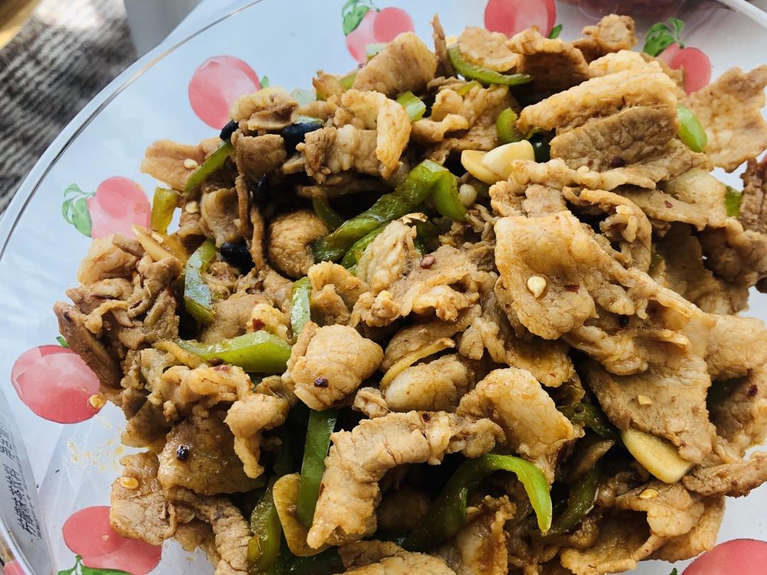 尖椒炒五花肉