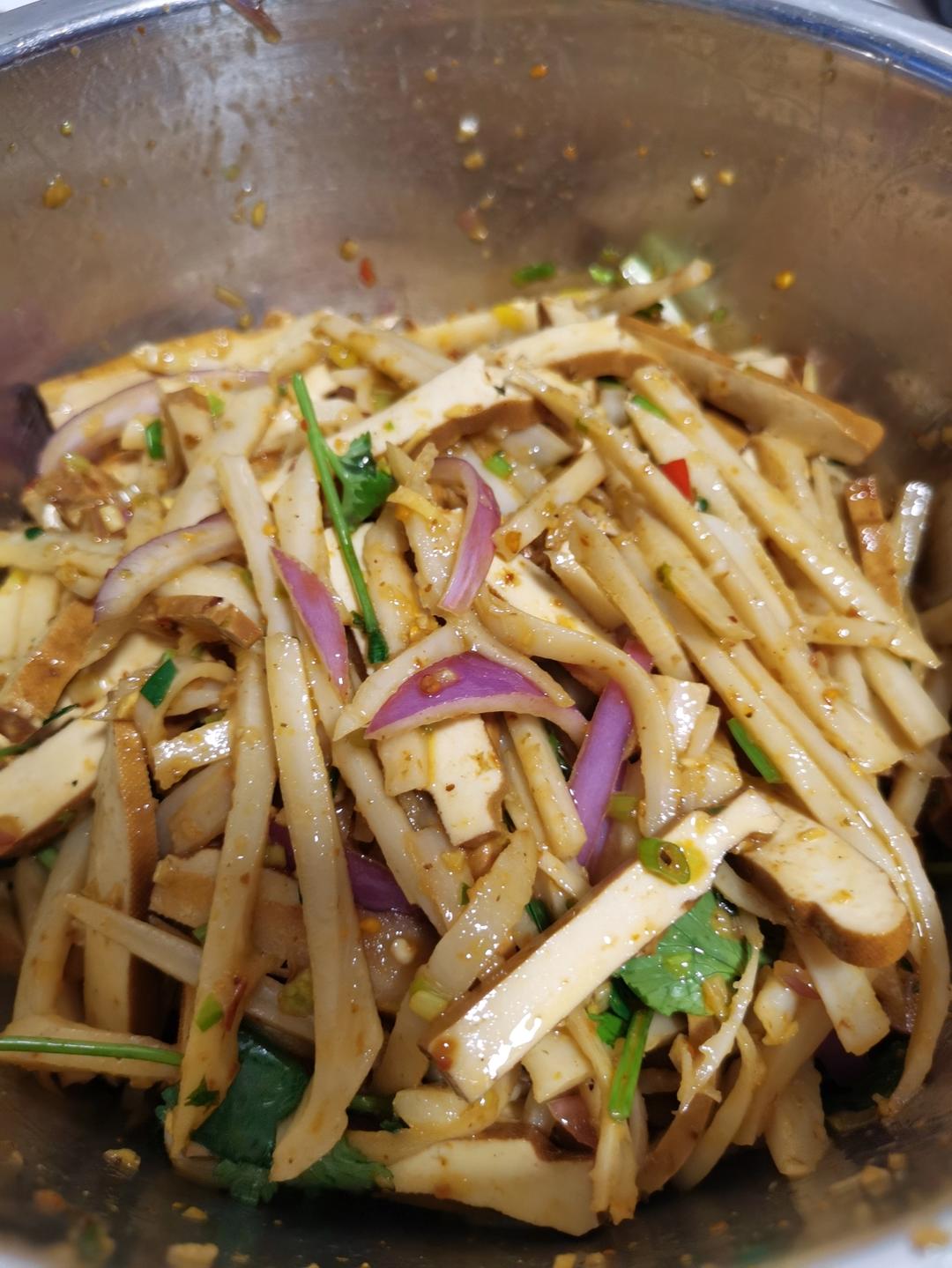 零失败❗️巨过瘾❗️酸辣爽脆的凉拌藕片