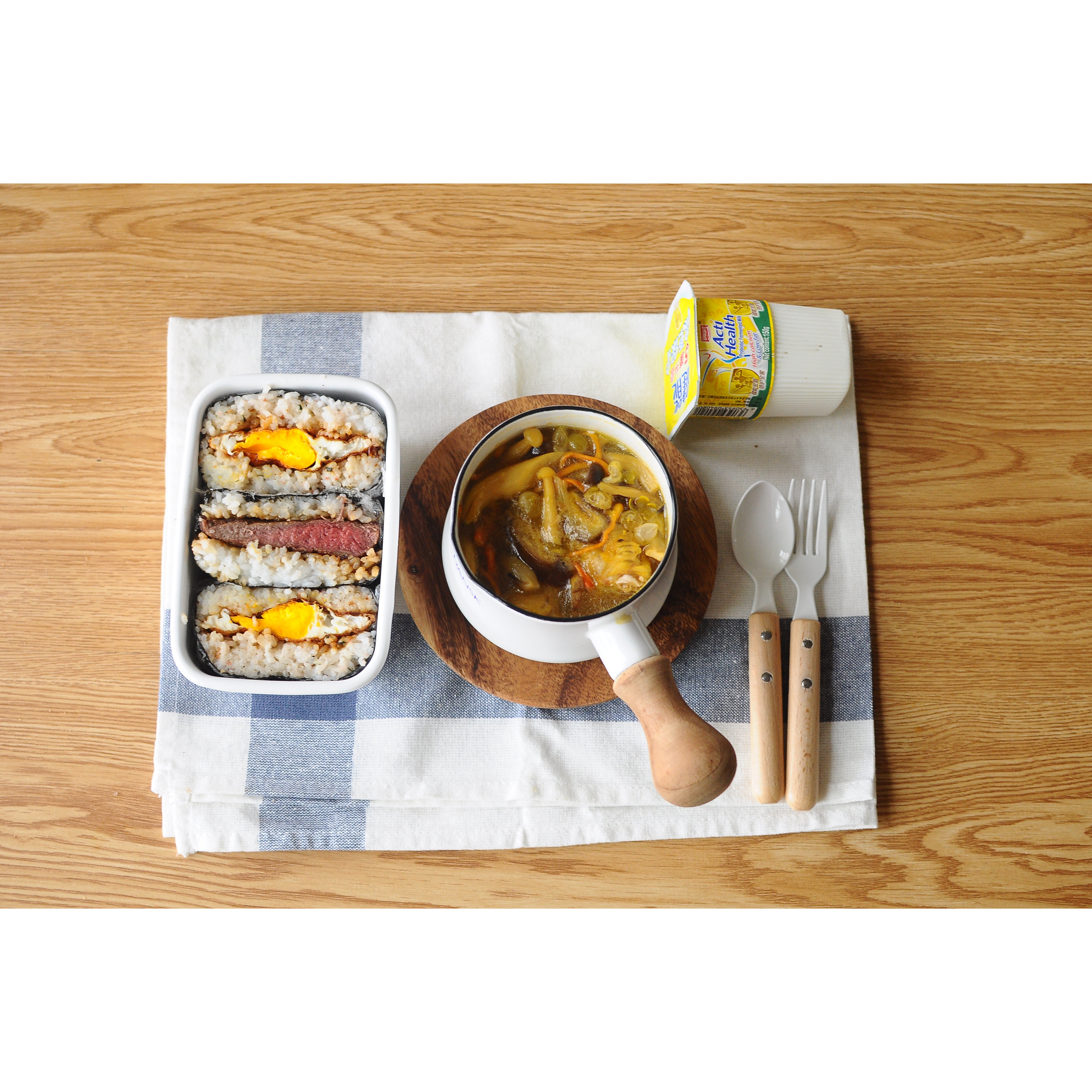 不用捏的饭团(おにぎらず)