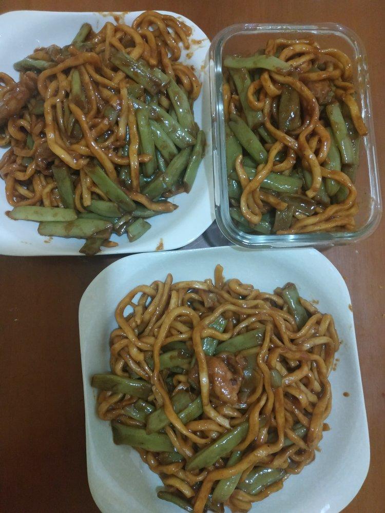 芸豆焖面（附万能的腌肉不老的办法）