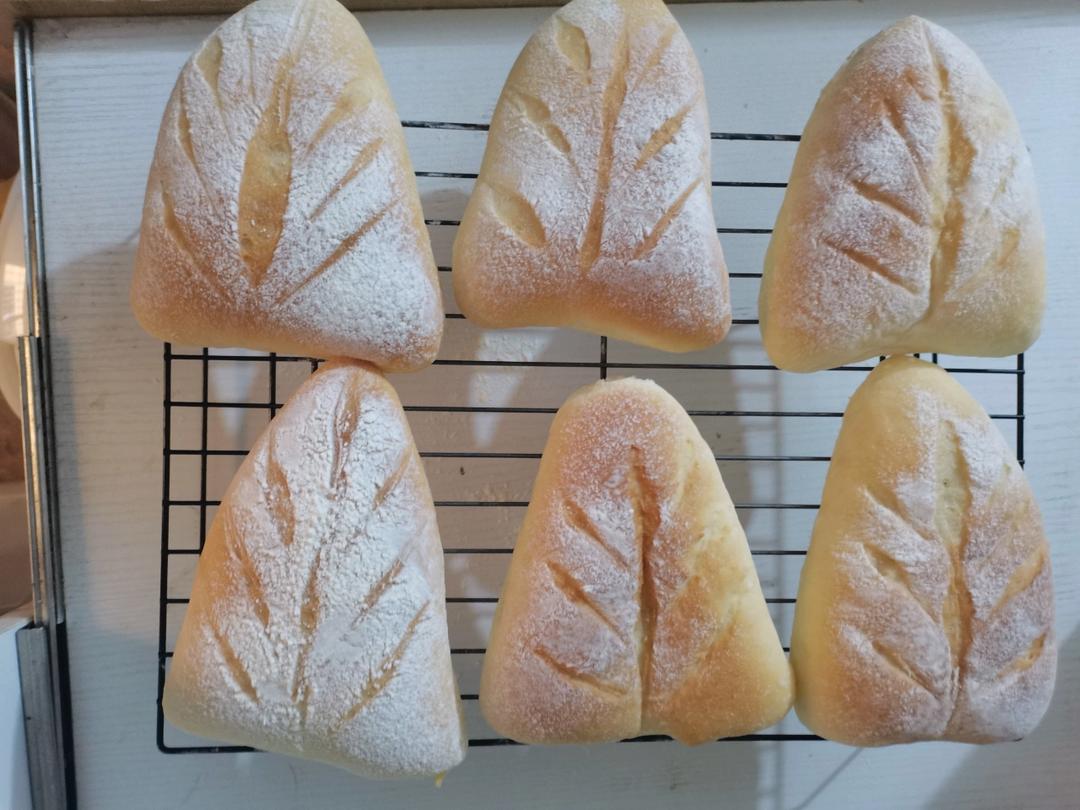 榴莲软欧包（还原奈雪，一次做法）