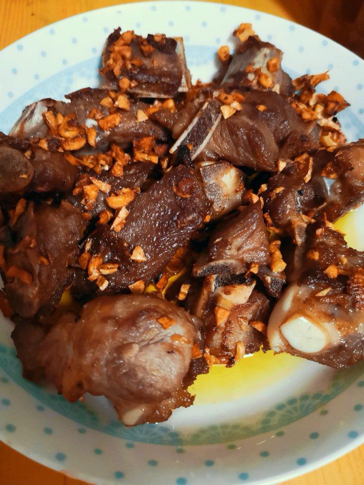 金牌蒜香排骨