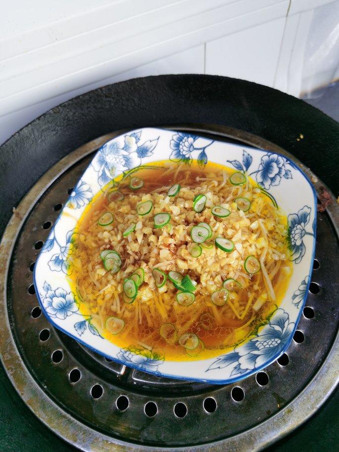 蒜蓉蒸金针菇
