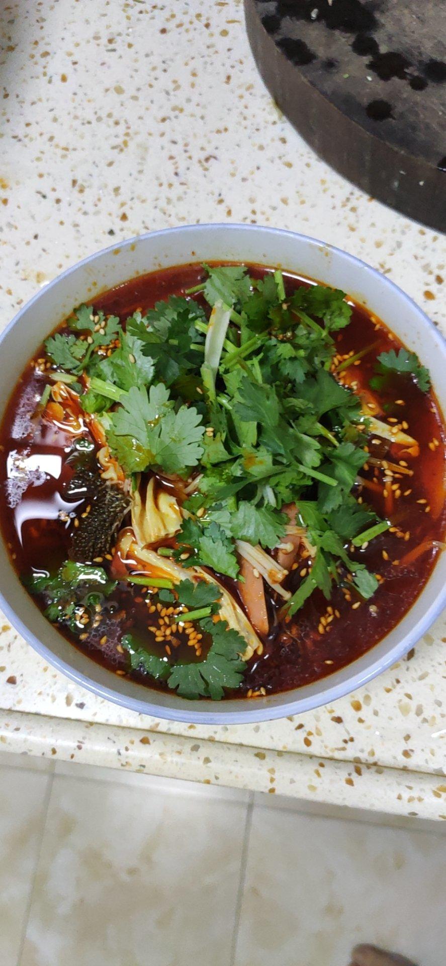麻辣鲜香毛血旺