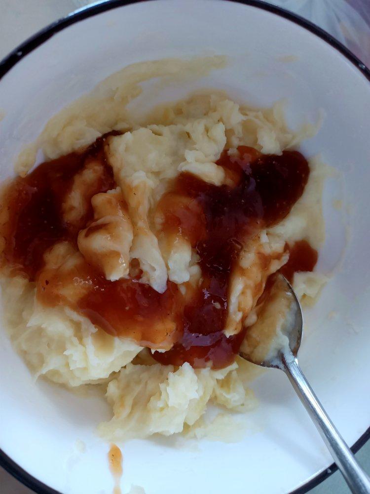 鸡汁土豆泥（肯德基KFC家的味道一模一样）