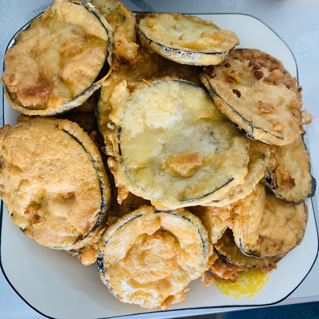 油炸茄子片(油炸茄子、金灿灿、外焦里嫩)