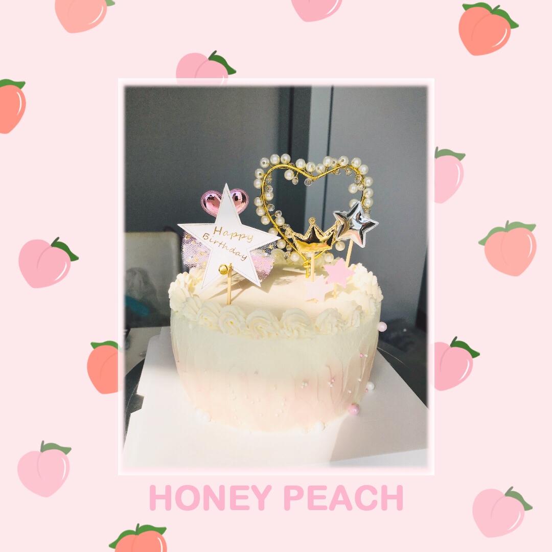 奶油水果装饰蛋糕