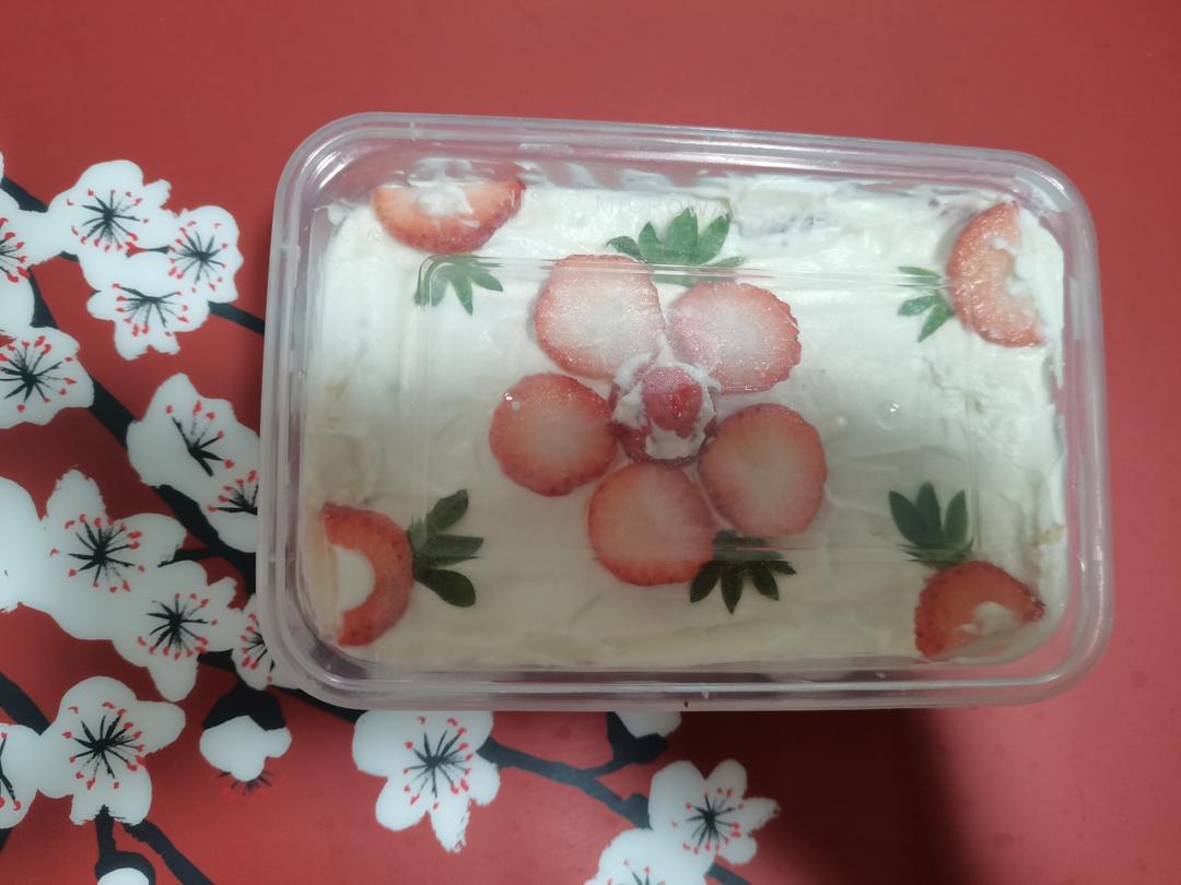 送给你一朵小红花|草莓盒子蛋糕