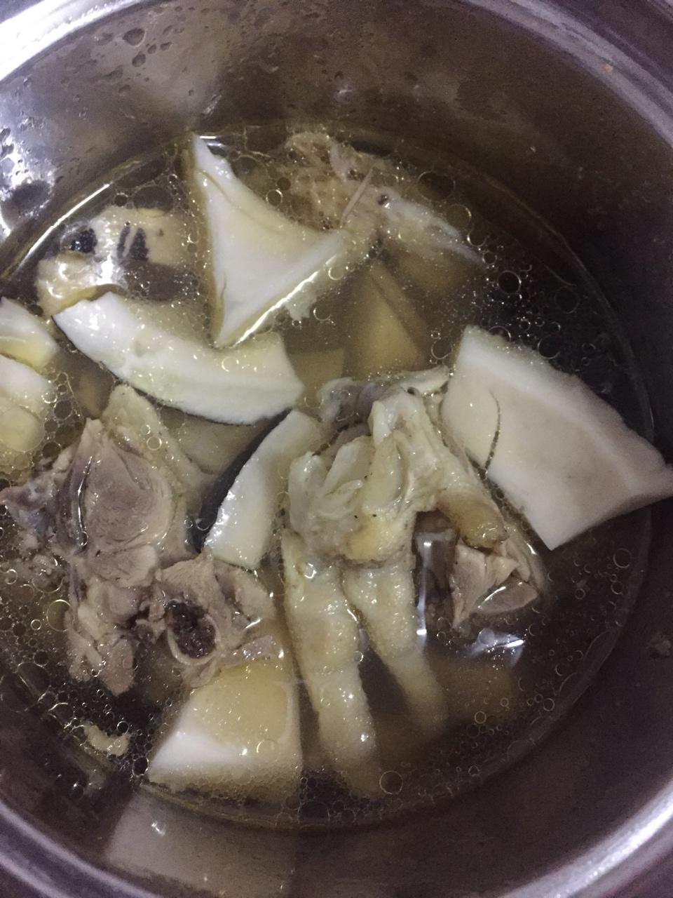 清甜椰子鸡汤