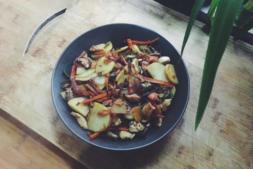 鸡丁青椒土豆片丨健康·三餐