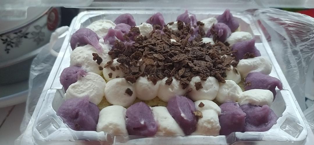 香芋奶油盒子蛋糕