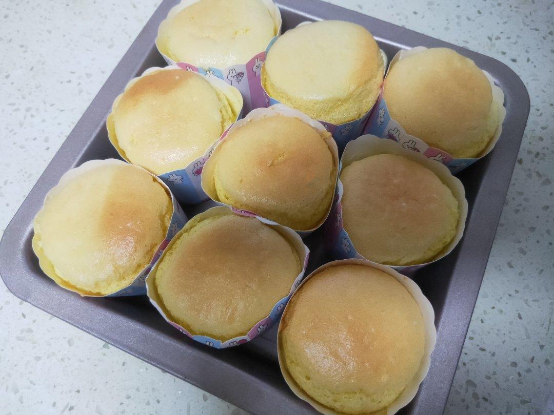 凉了也不回缩的戚风纸杯蛋糕🍰超级绵软 适合宝宝吃哦