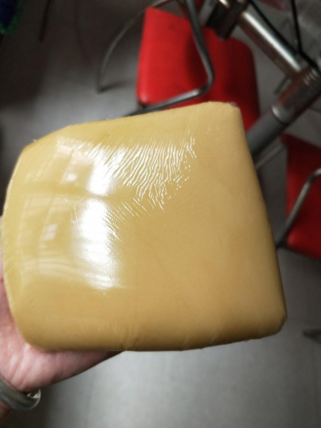 广式月饼—蛋黄莲蓉月饼