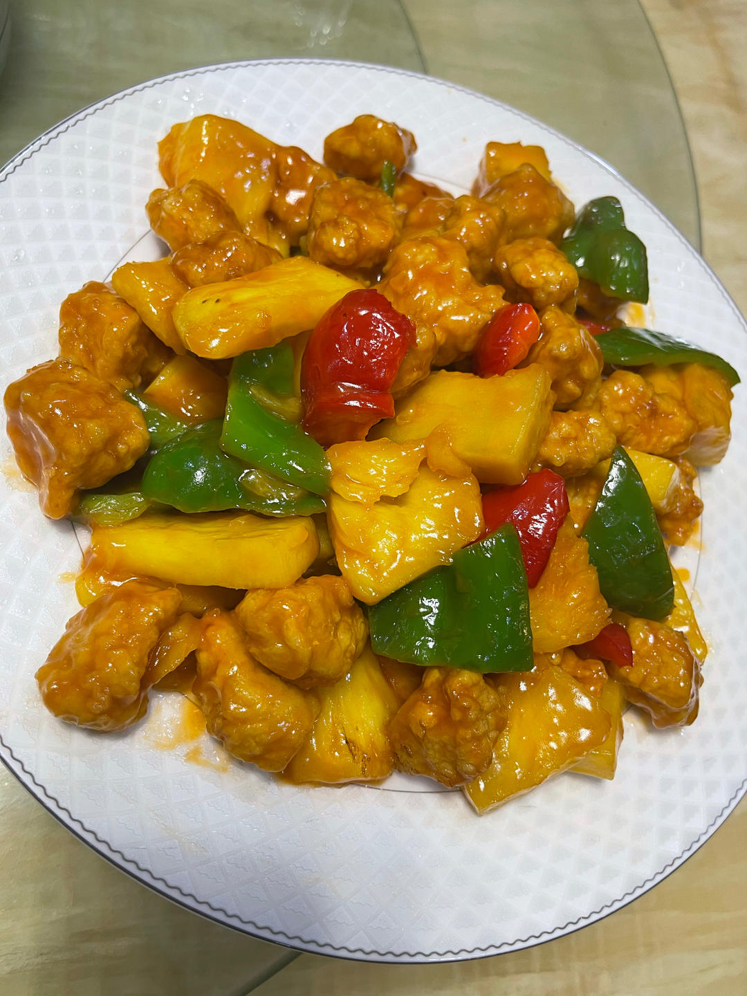 菠萝咕咾肉，咬一口不老的灵魂