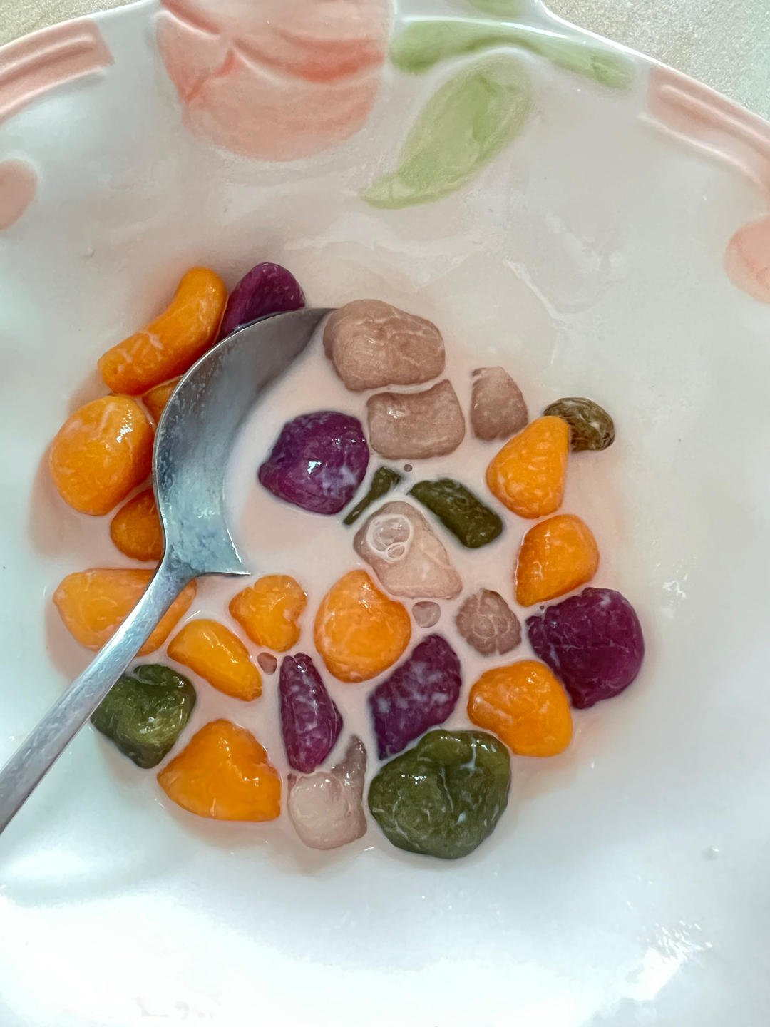 彩色芋圆
