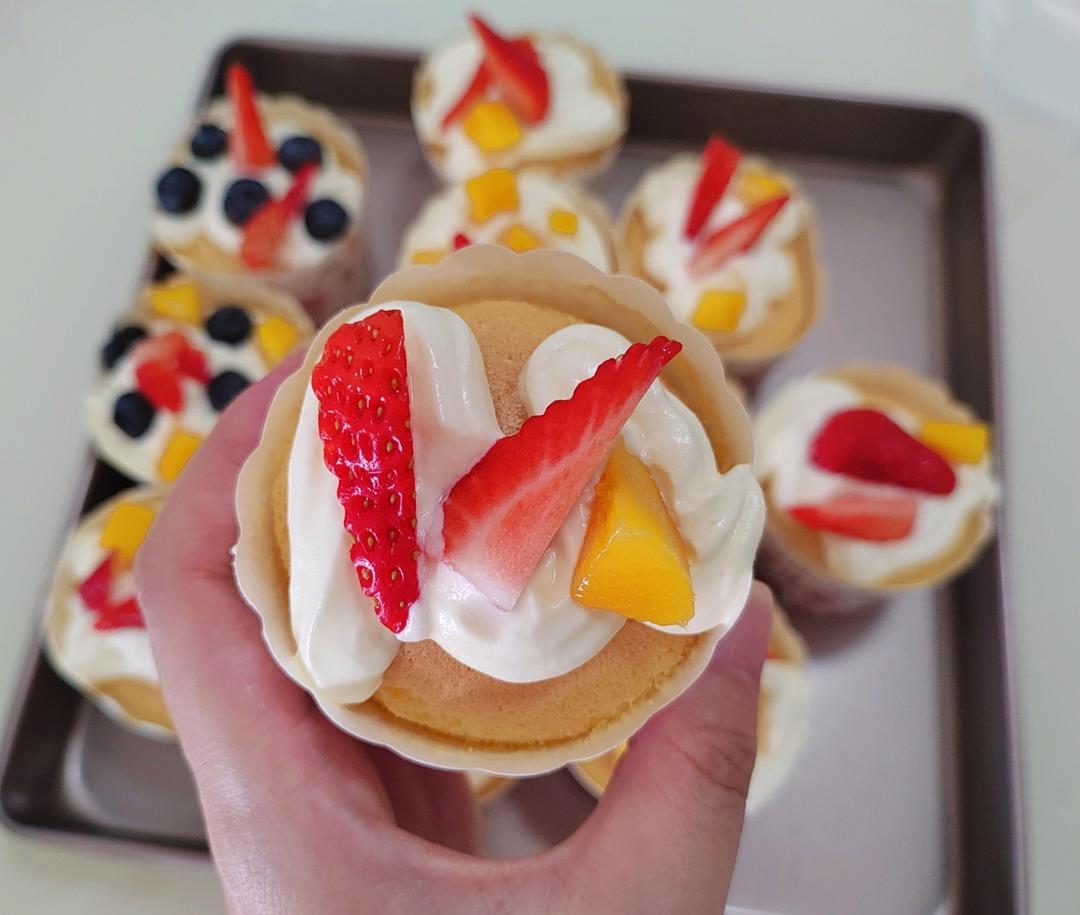 纸杯蛋糕 8寸戚风蛋糕的量