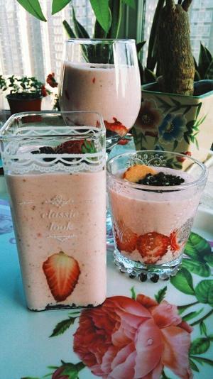 草莓慕斯杯+草莓慕斯的做法 步骤3