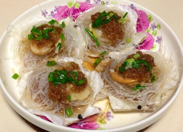 蒜蓉粉丝蒸扇贝