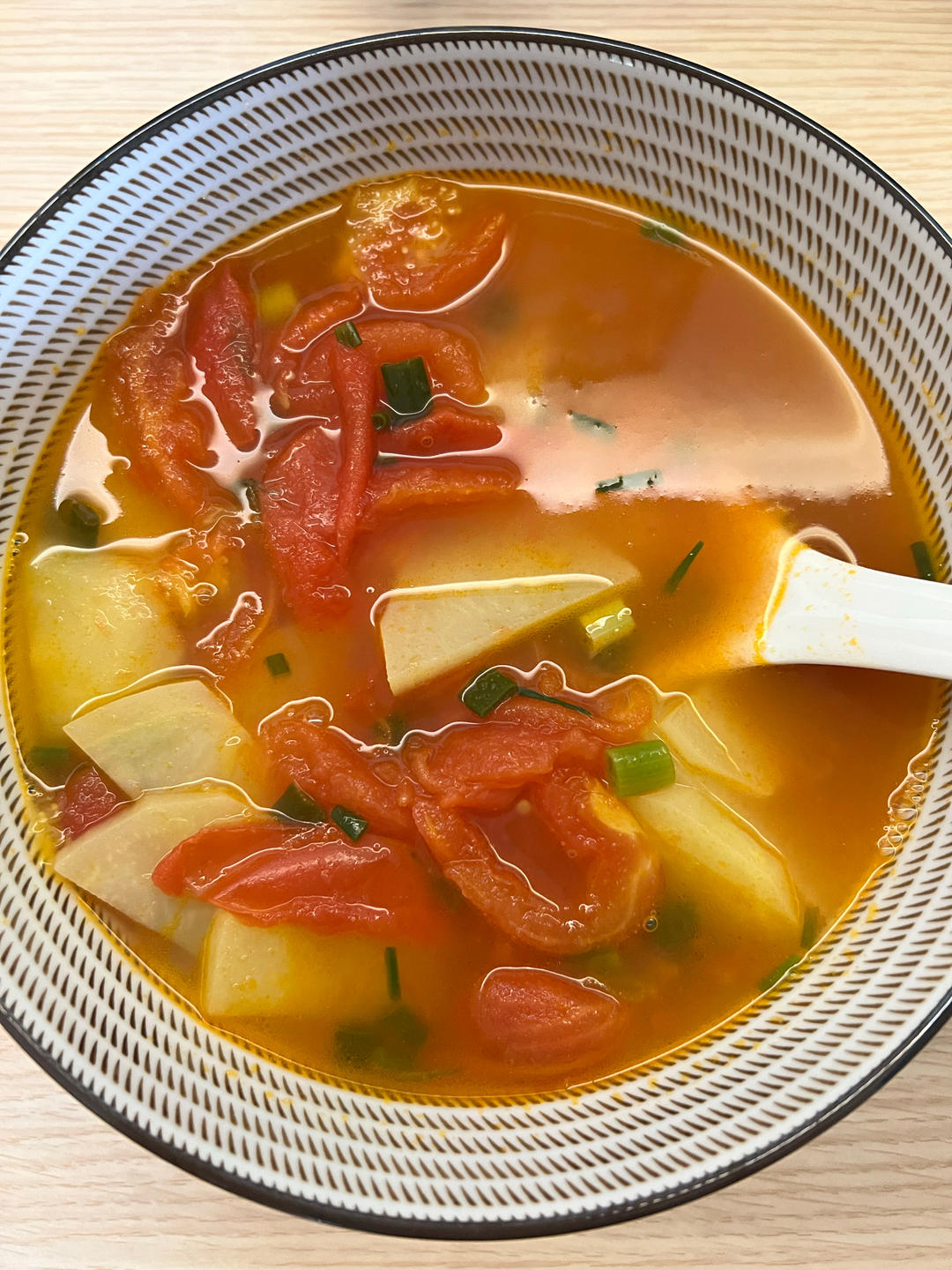 西红柿土豆汤（可口零失败）