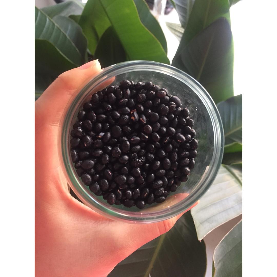 自个玩改成王强强做的烤黑豆