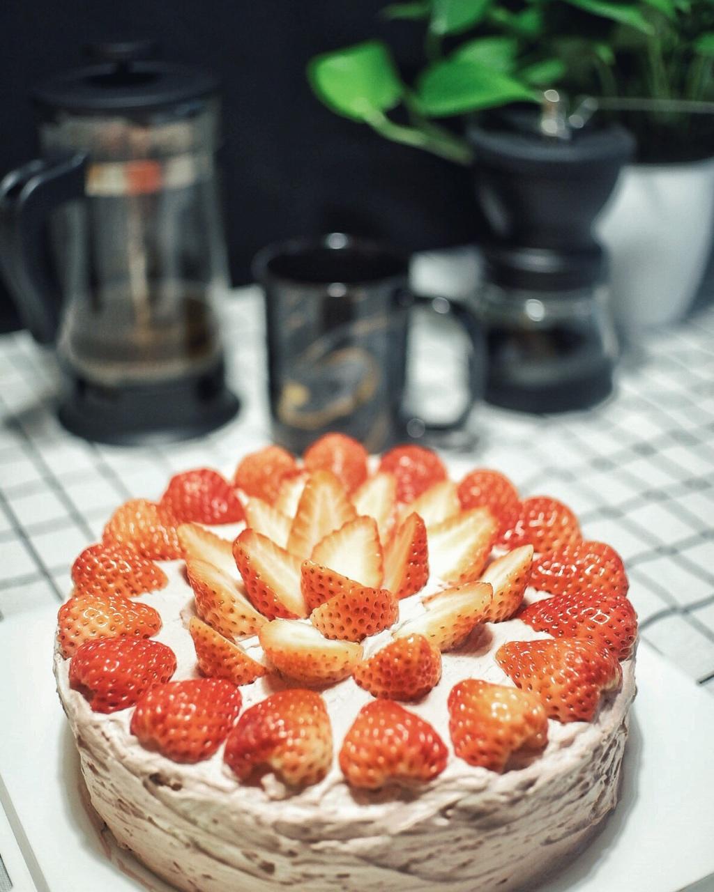 《Tinrry+》草莓奶油蛋糕（8寸配方）