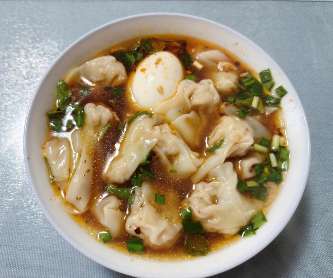 猪肉虾仁小馄饨