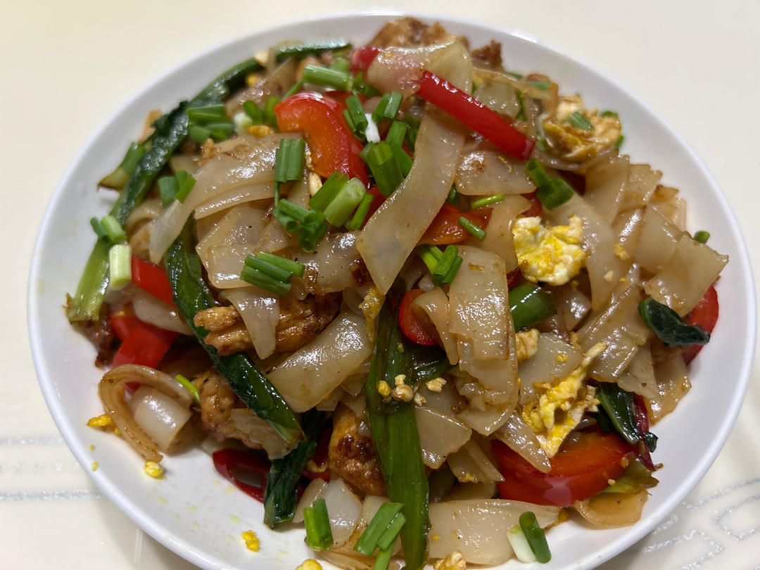 路边摊的炒河粉