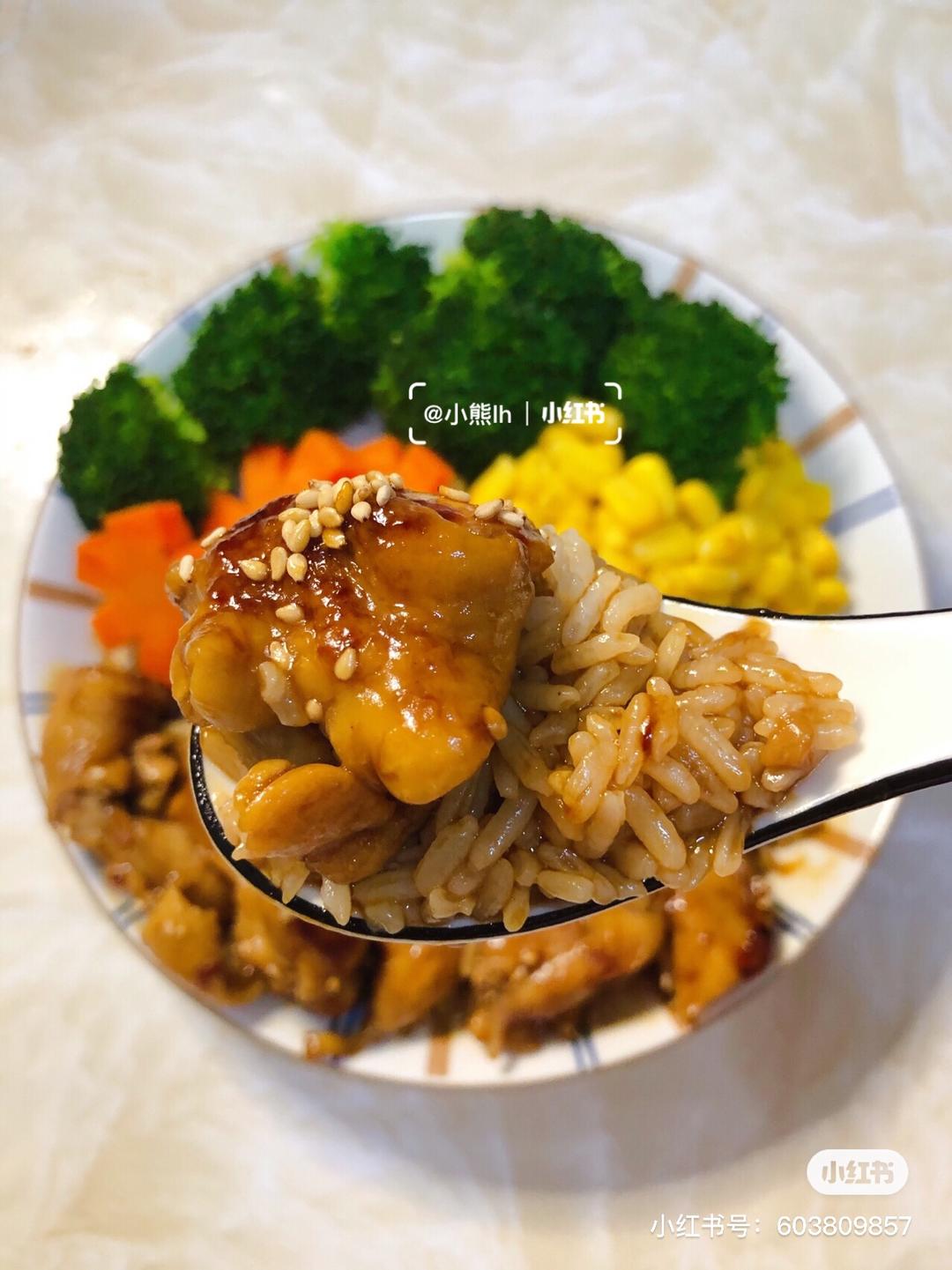 拌饭超级好吃的酱汁鸡腿饭,99一学就会75157515的做法