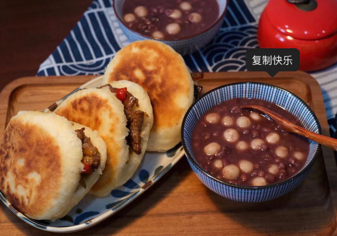 牛肉夹饼🥙巨好吃，推荐！