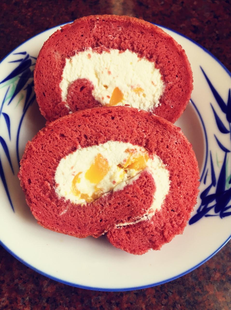 红丝绒瑞士蛋糕卷