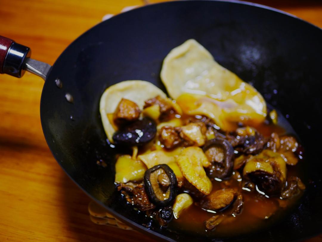 地锅鸡+自制红油【曼食慢语】