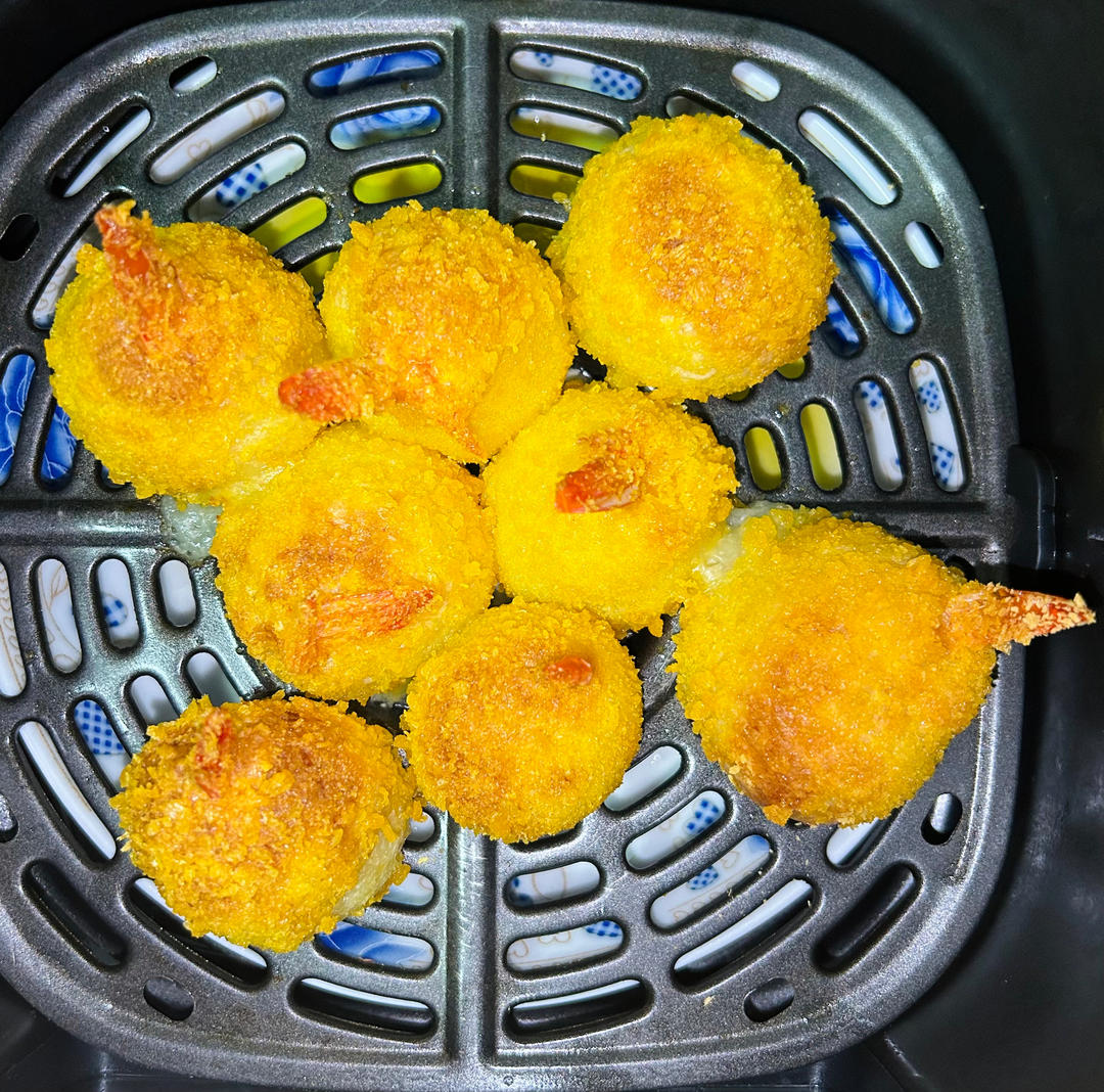 🌈颜值爆表的黄金虾球🍤，外酥里嫩，做法超简单～