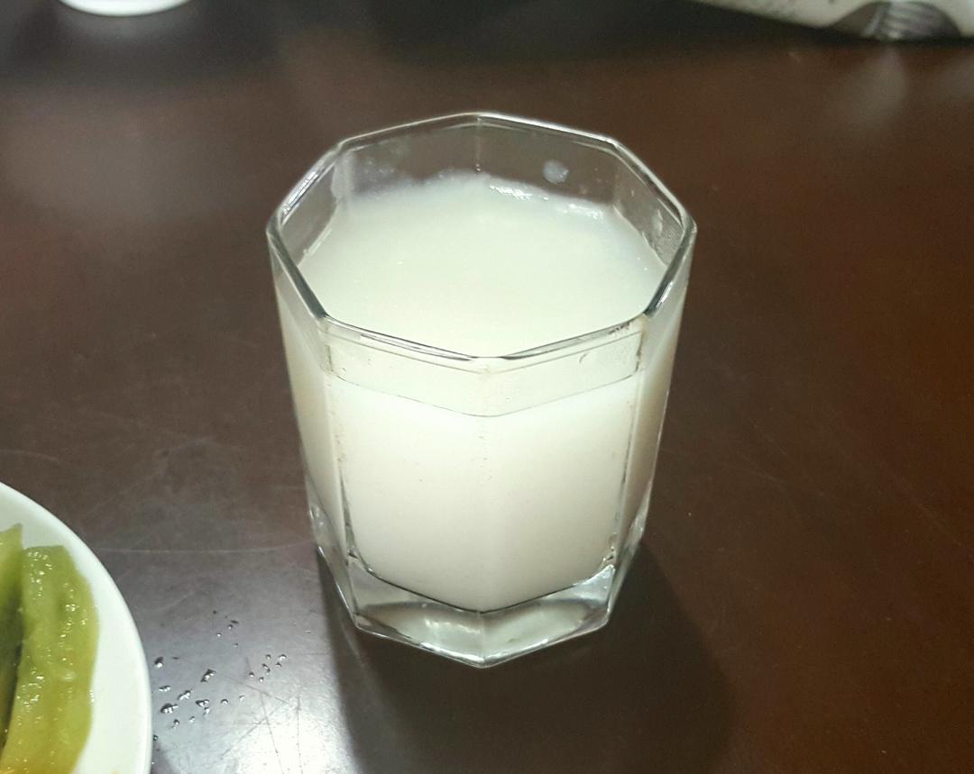 奶牛西做的rice milk 台式米浆