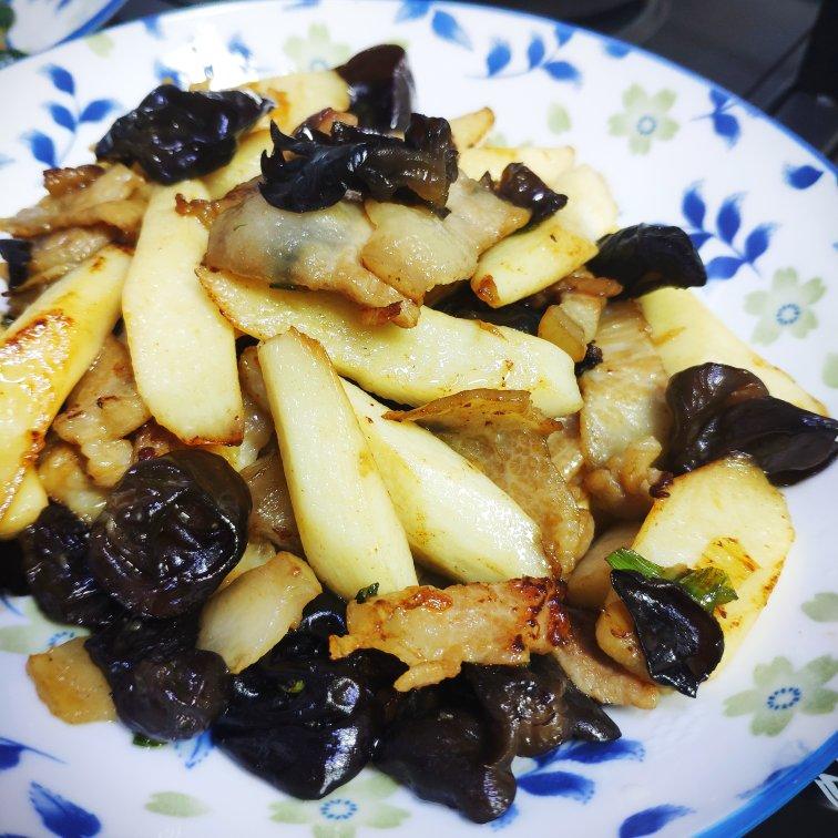 肉片山药炒木耳