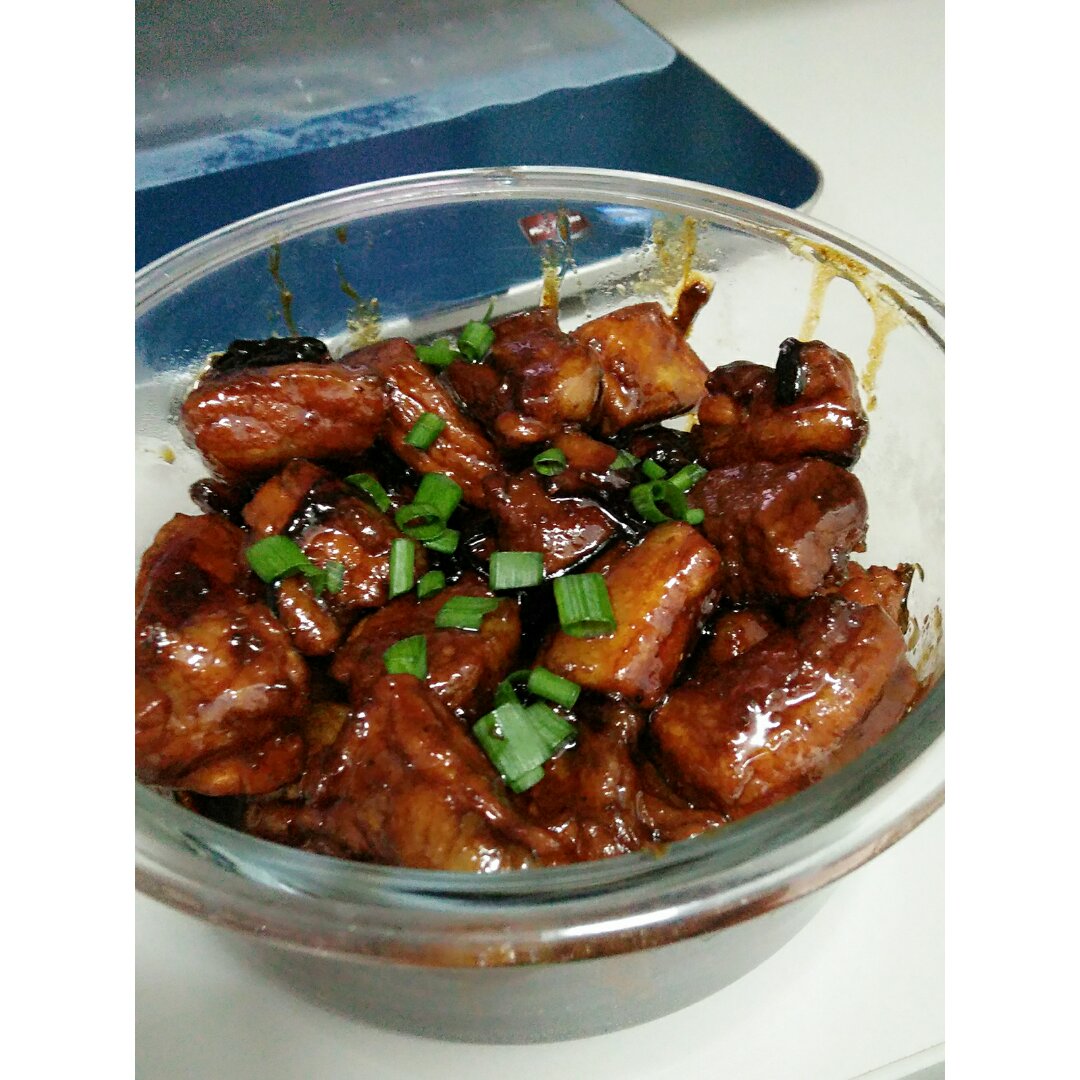 不焯水不放油的家常红烧肉