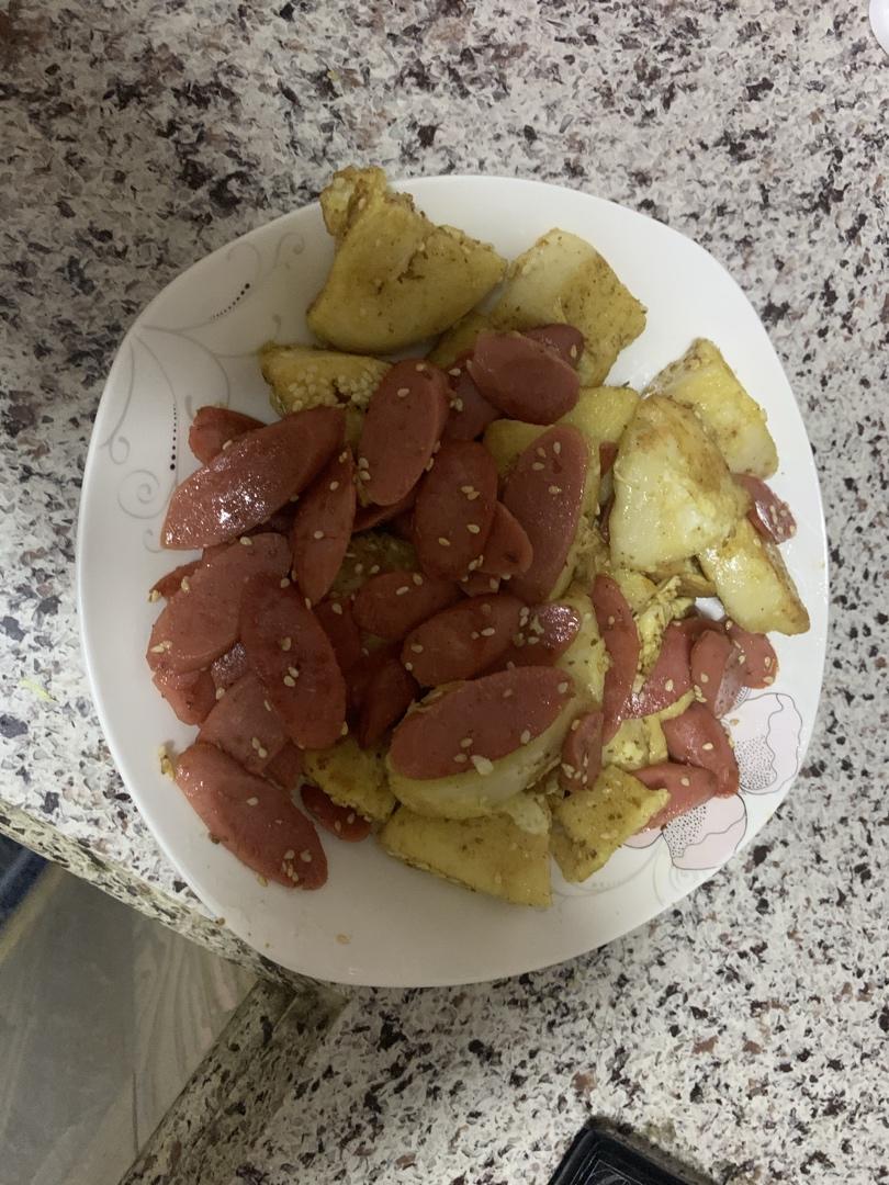 吃一次就爱上的孜然香肠馒头丁