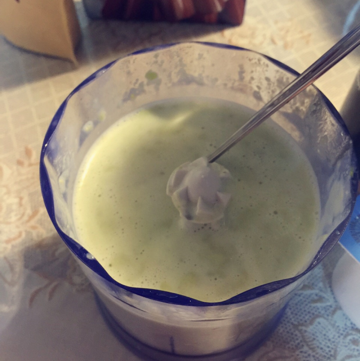 牛油果奶昔