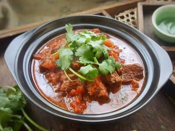 西红柿炖牛肉