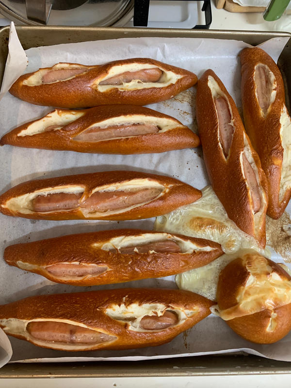 德式香肠芝士碱水棒🥖肉食党的本命面包